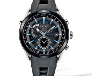 Seiko_Astron_front_560