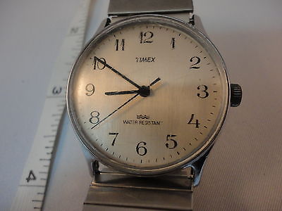 Vintage timex clearance mens watch